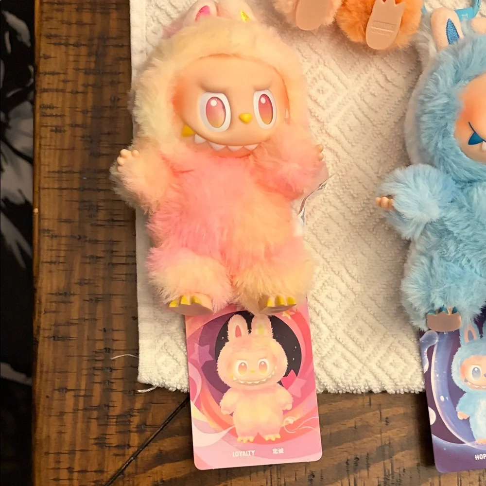 Labubu Energy Complete Set - Picture 7 of 12